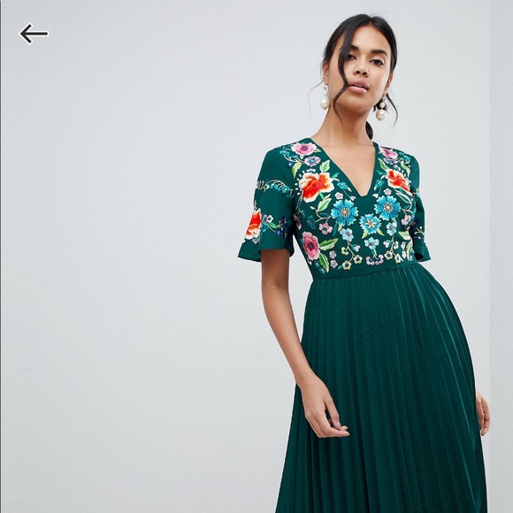 embroidered pleated midi dress